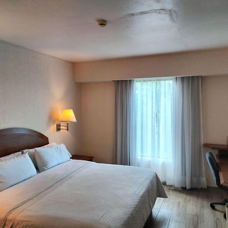 Fiesta Inn Poza Rica Bagian luar foto