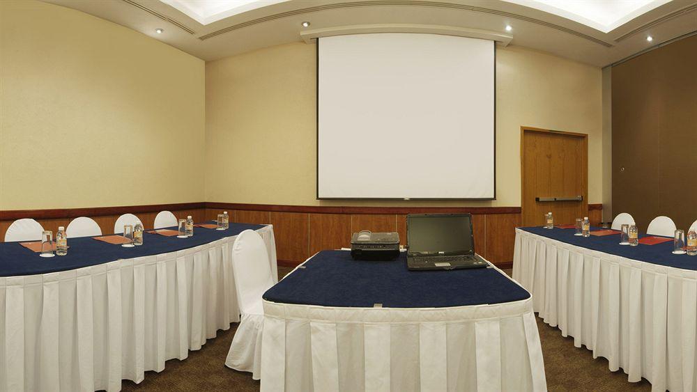Fiesta Inn Poza Rica Bagian luar foto
